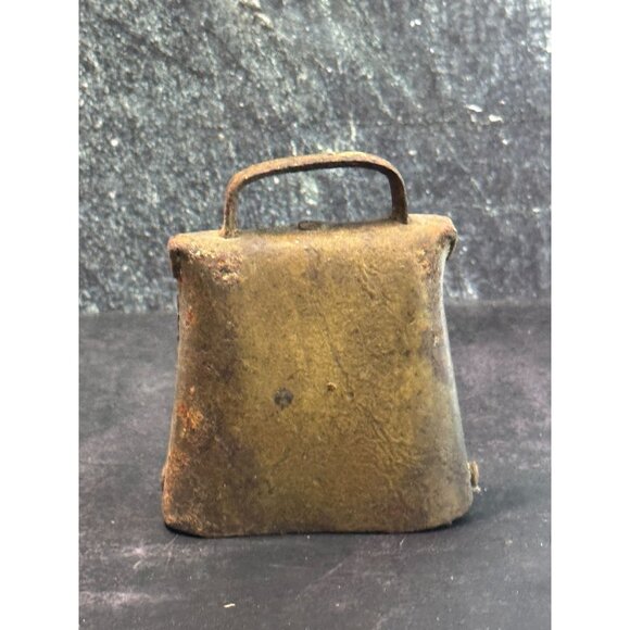 Vintage Rustic Iron Cow Bell With Handle 4" - Picture 6 of 7